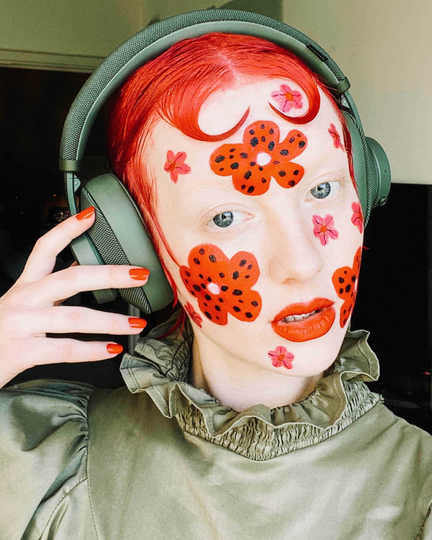 Yoyo in Wonderland image 2