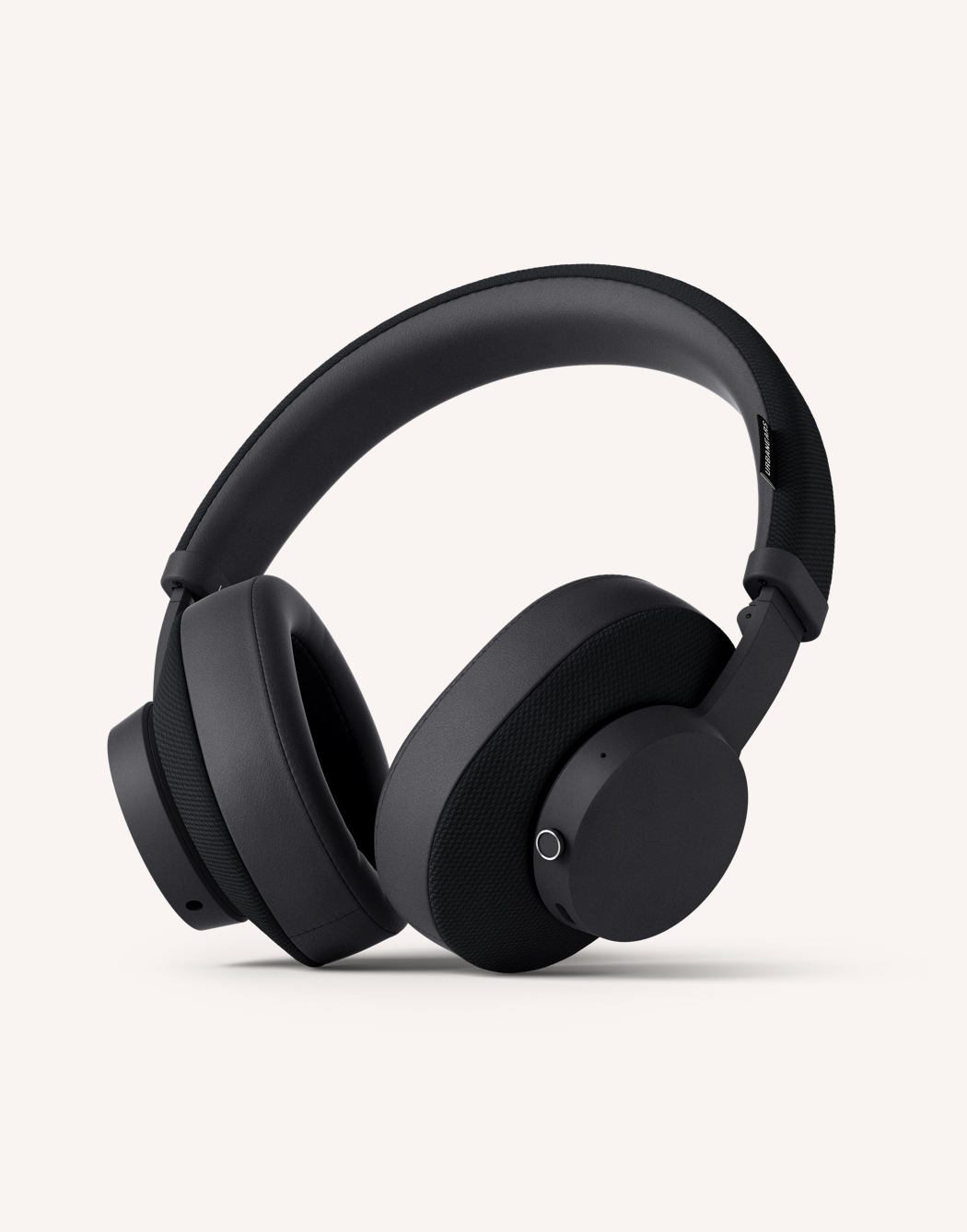 connecting headphones to xbox controller